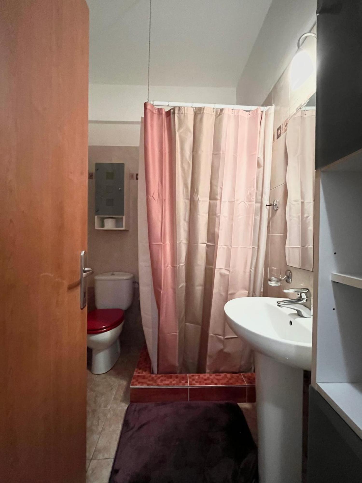 Artistic Retreat Apartment นาฟปลิโอ ภายนอก รูปภาพ